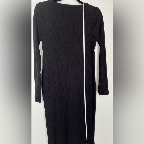 Maternity warm midi sweater dress black with snap bottoms - Picture 3 of 6